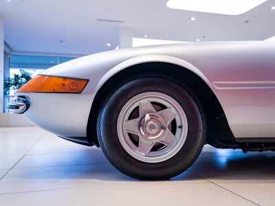 1971 Ferrari 365 GTB4 Base