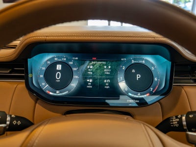 2022 Land Rover Range Rover SV