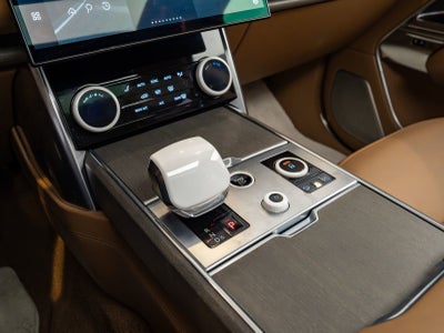 2022 Land Rover Range Rover SV