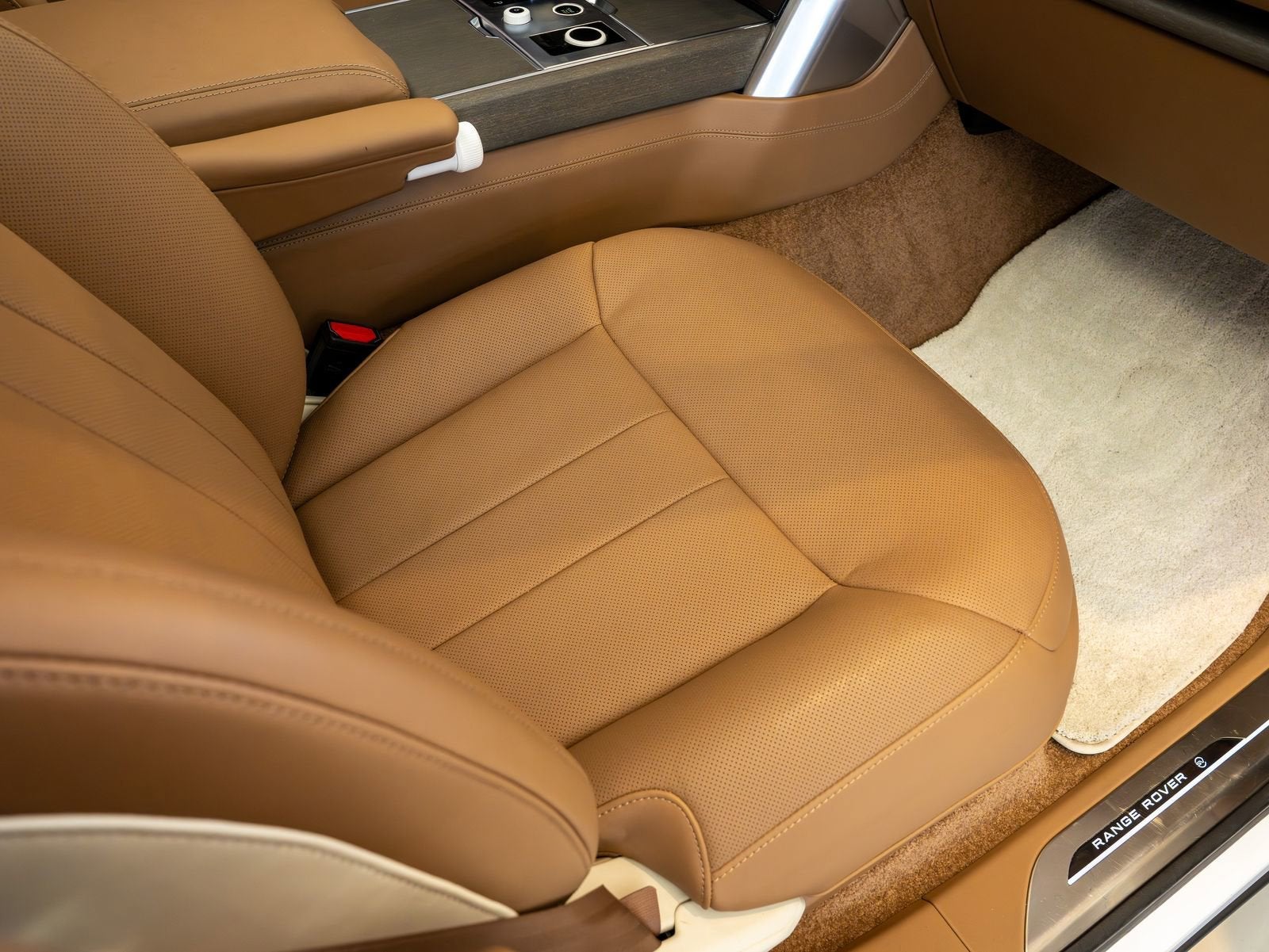 2022 Land Rover Range Rover SV