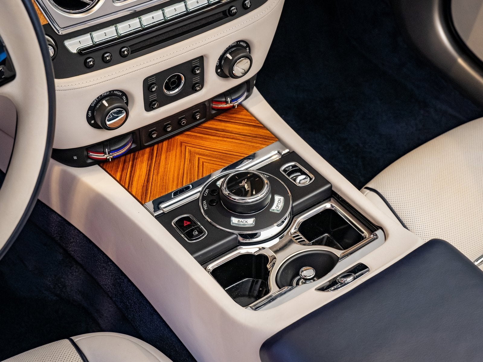 2018 Rolls-Royce Dawn 