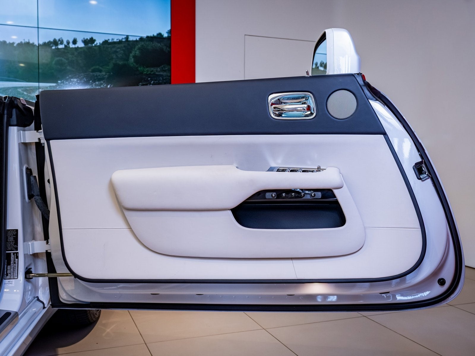 2018 Rolls-Royce Dawn 