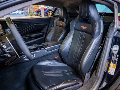 2020 Aston Martin Vantage Base