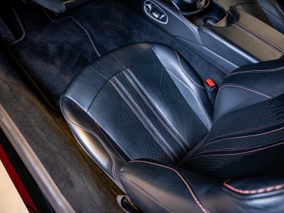 2020 Aston Martin Vantage Base