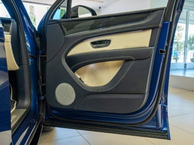 2022 Bentley Bentayga V8