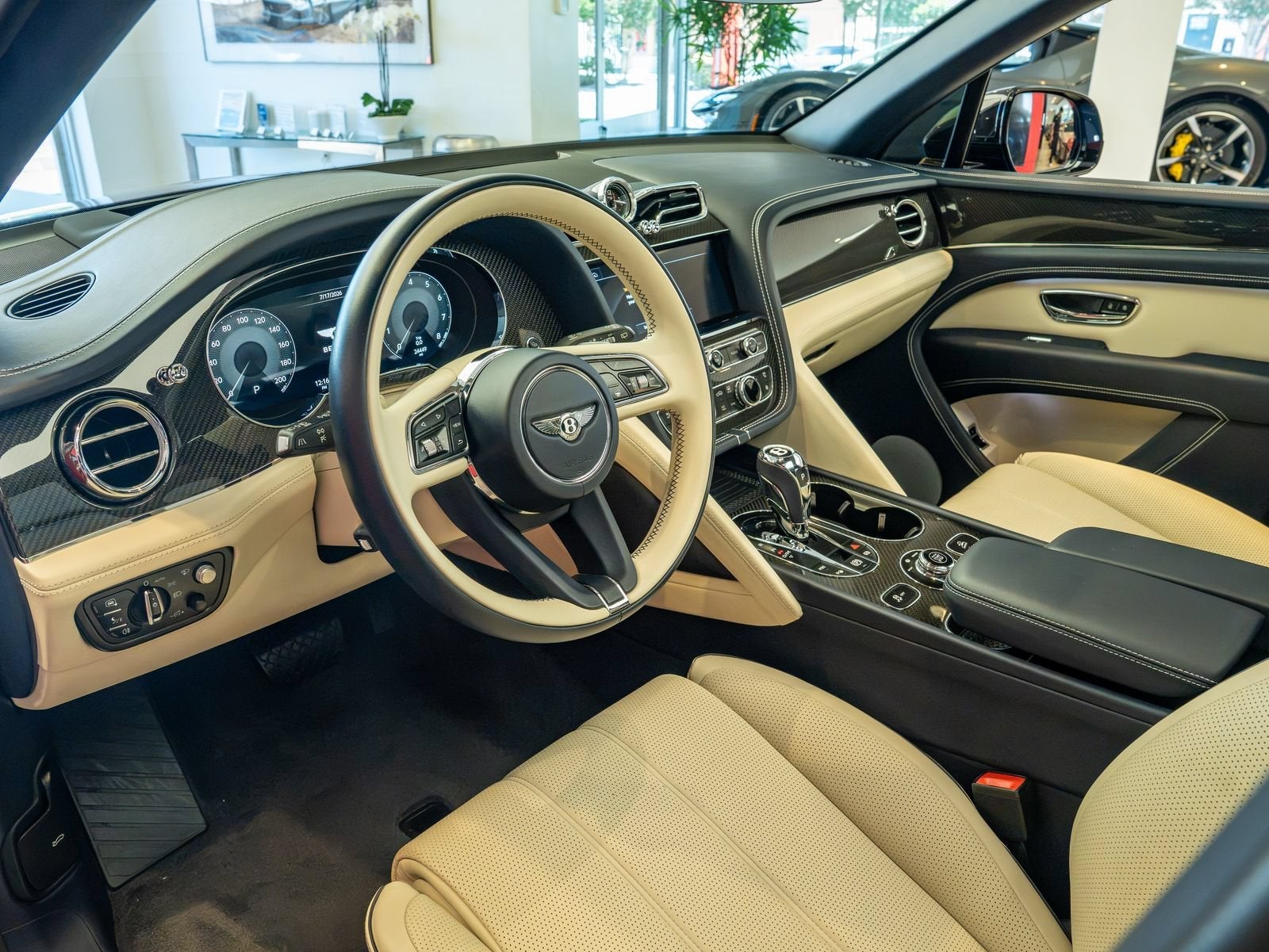 2022 Bentley Bentayga S - Photo 9