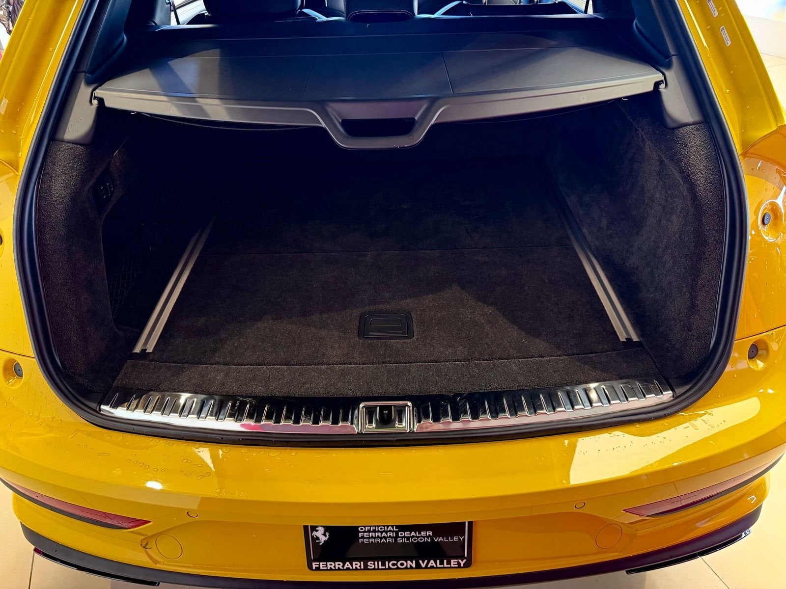 2023 Bentley Bentayga EWB Base