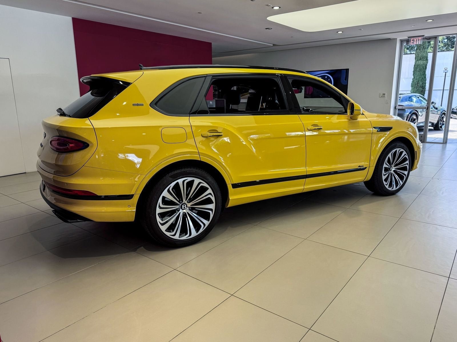 2023 Bentley Bentayga EWB Base