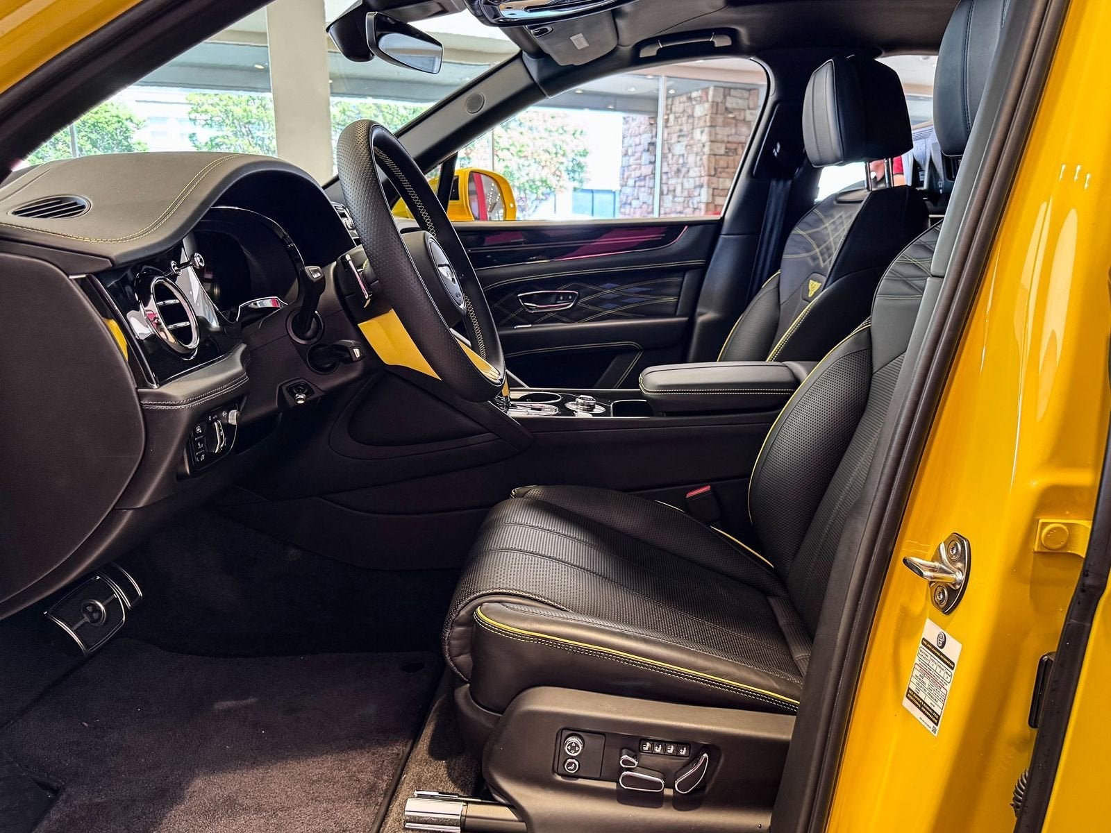 2023 Bentley Bentayga EWB Base