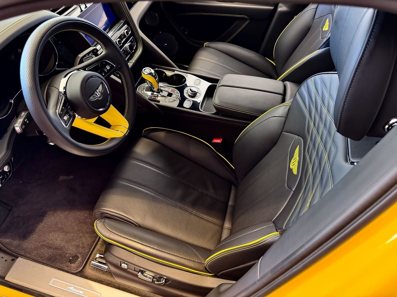 2023 Bentley Bentayga EWB Base