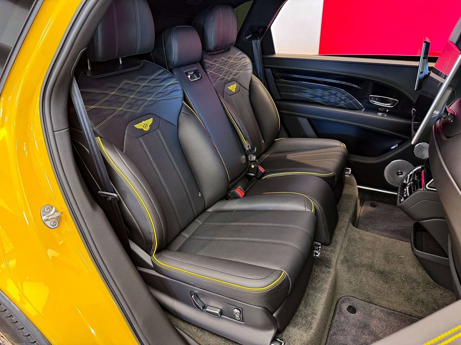 2023 Bentley Bentayga EWB Base