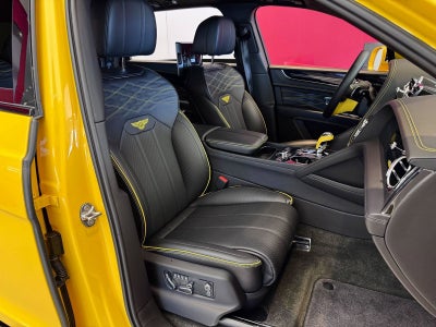 2023 Bentley Bentayga EWB Base