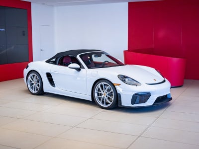 2022 Porsche 718 Spyder Base