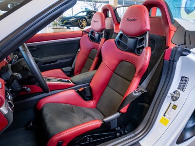 2022 Porsche 718 Spyder Base