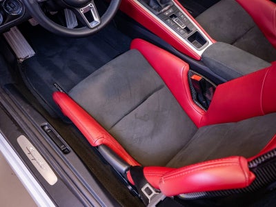 2022 Porsche 718 Spyder Base