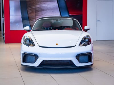 2022 Porsche 718 Spyder Base