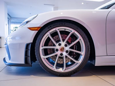 2022 Porsche 718 Spyder Base