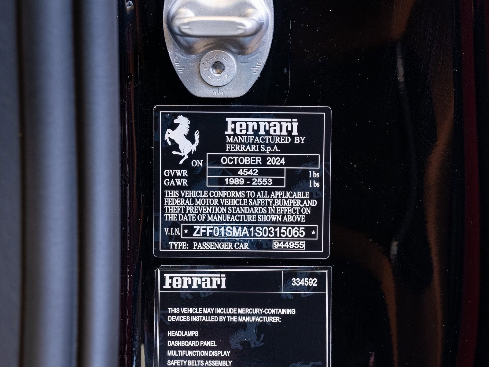 2025 Ferrari 296 GTS Base