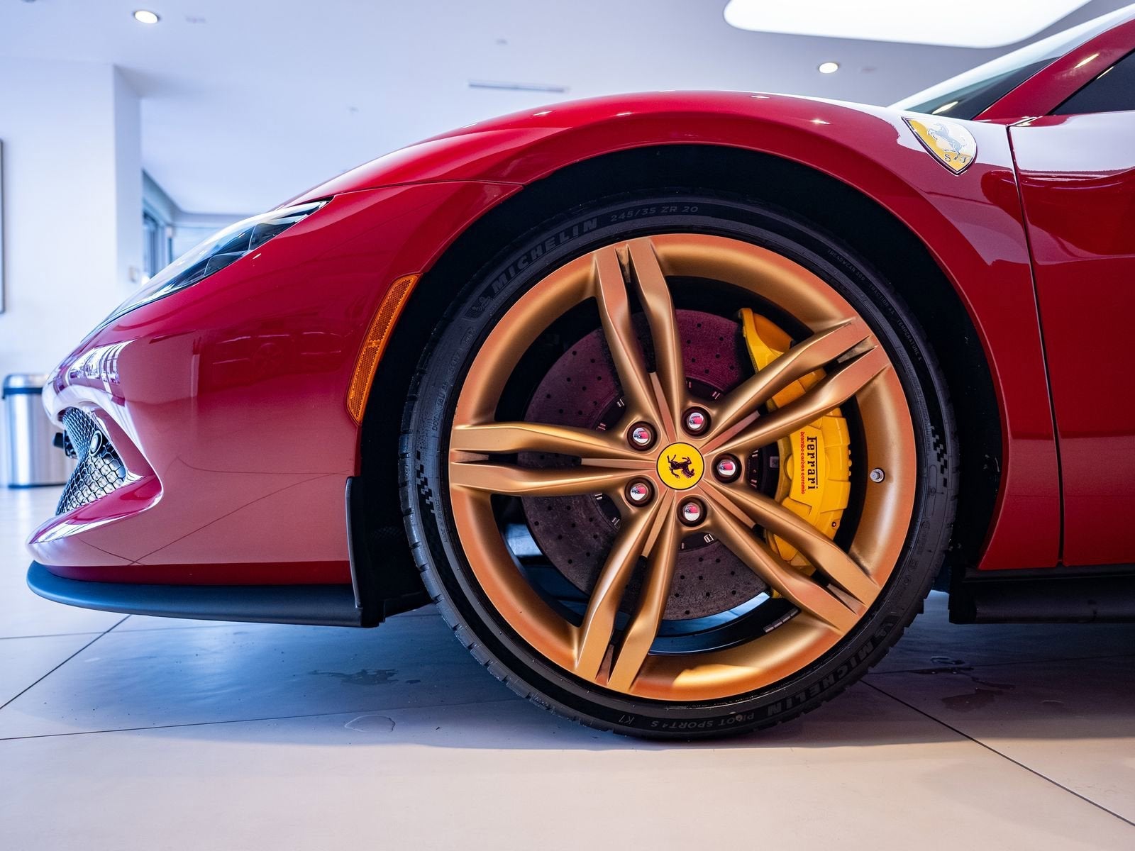 2025 Ferrari 296 GTS Base