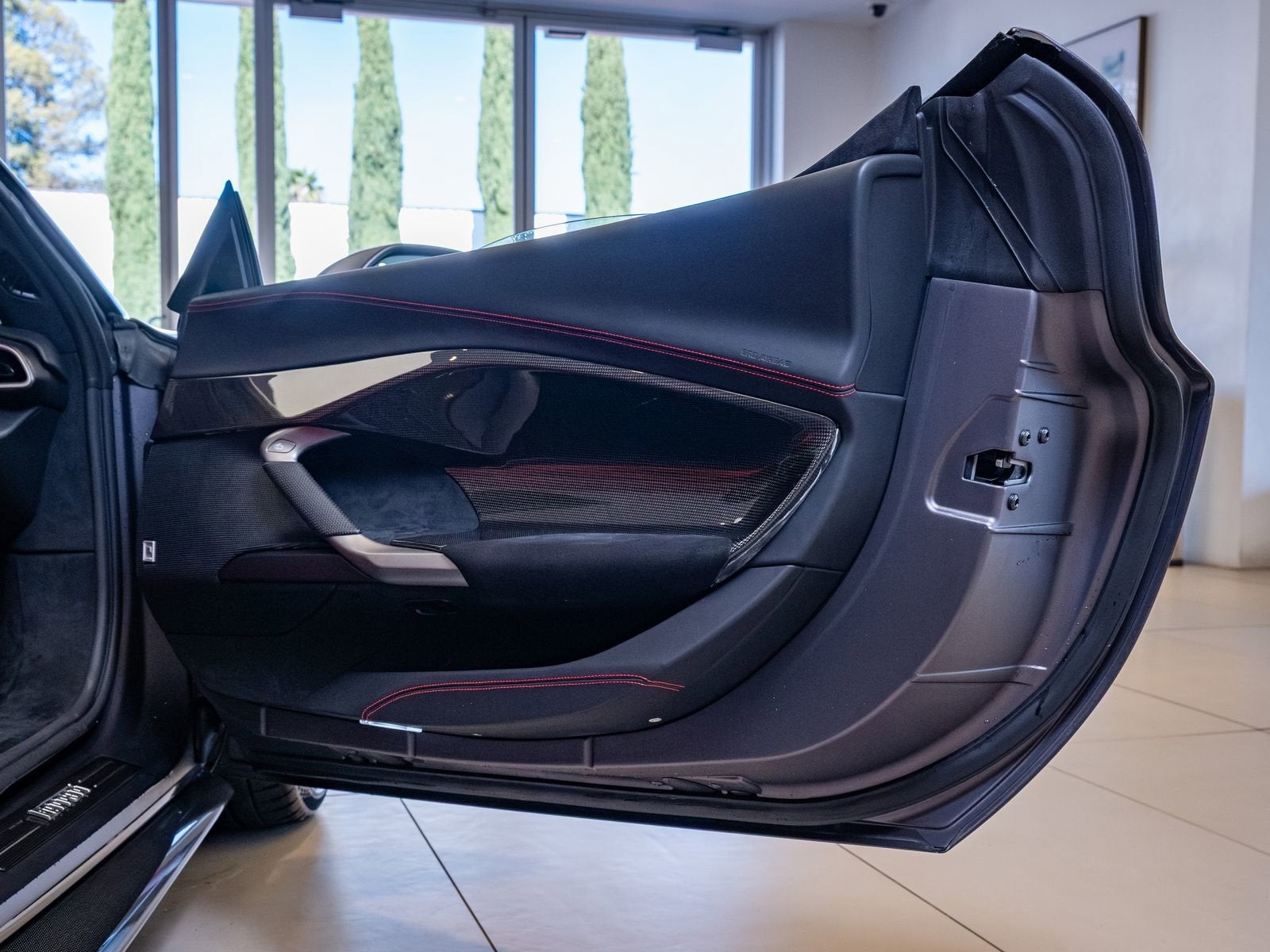 2023 Ferrari 296 GTS Base