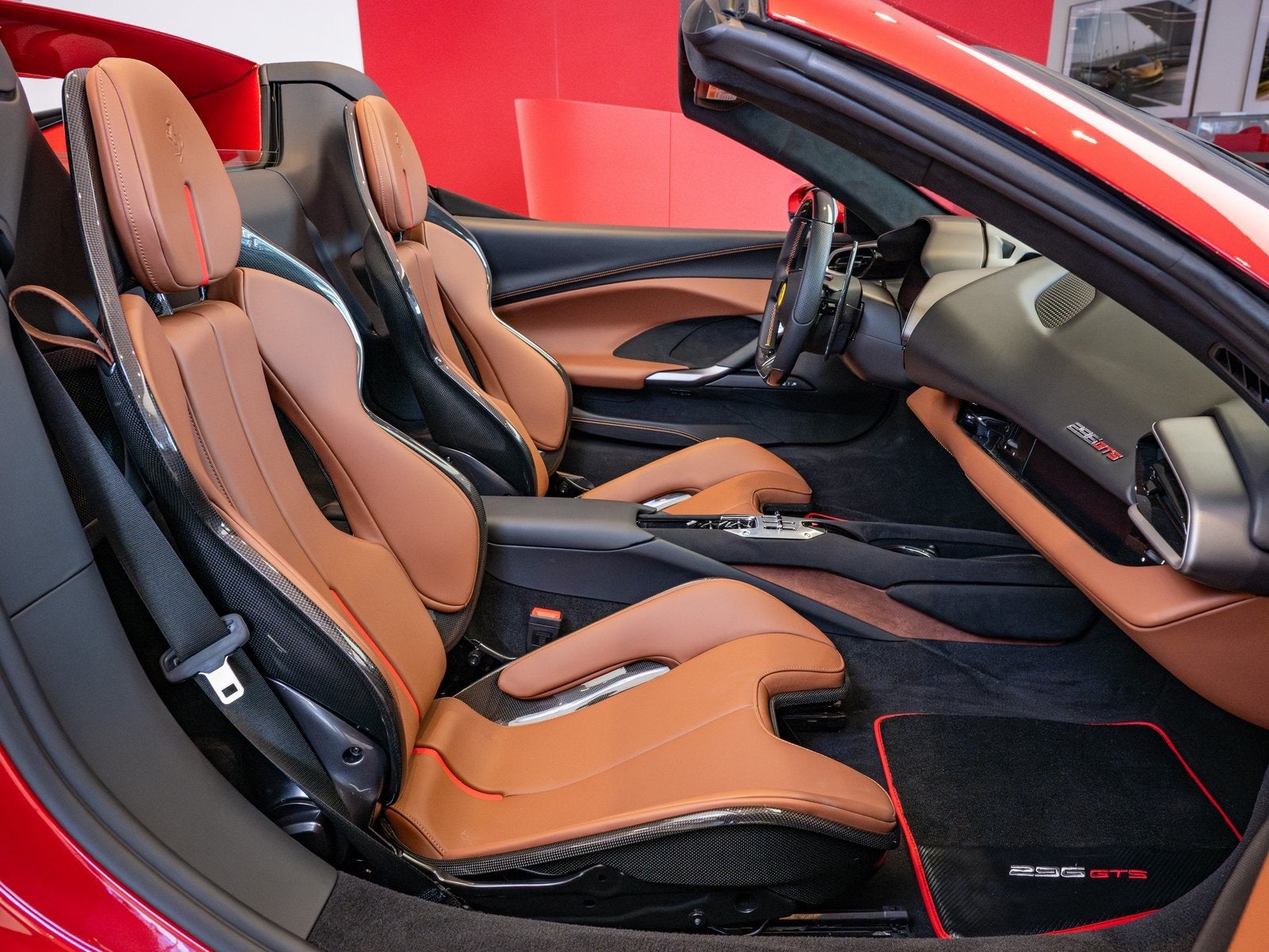 2025 Ferrari 296 GTS Base