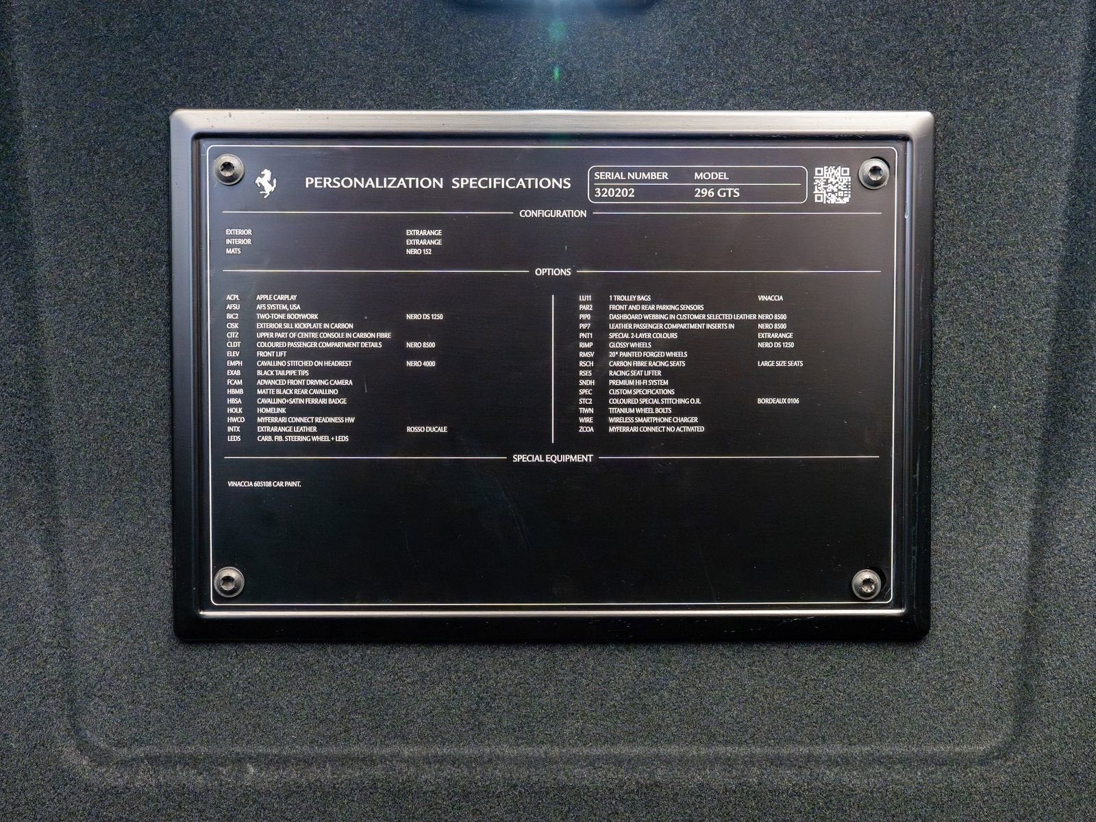 2025 Ferrari 296 GTS Base
