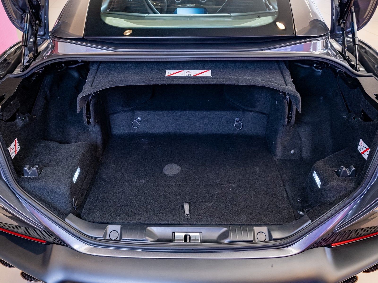 2022 Ferrari Portofino Base