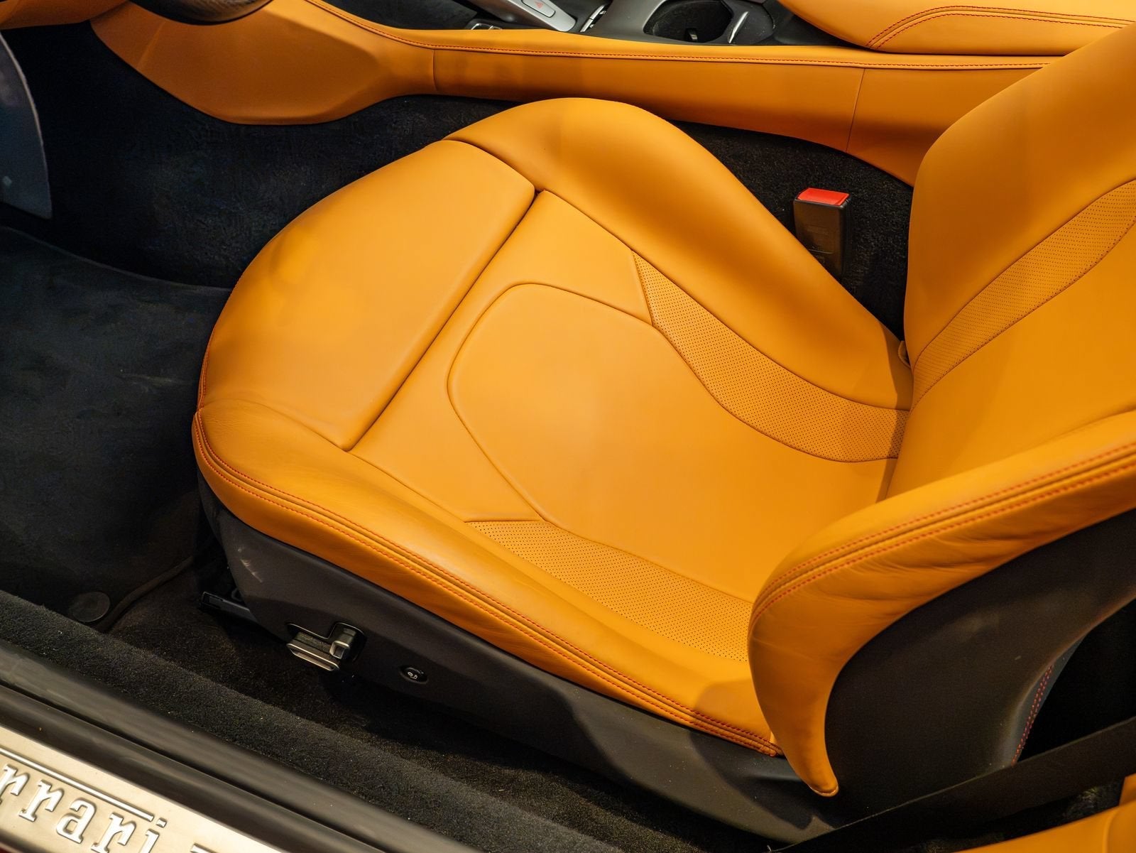 2022 Ferrari Portofino M Base