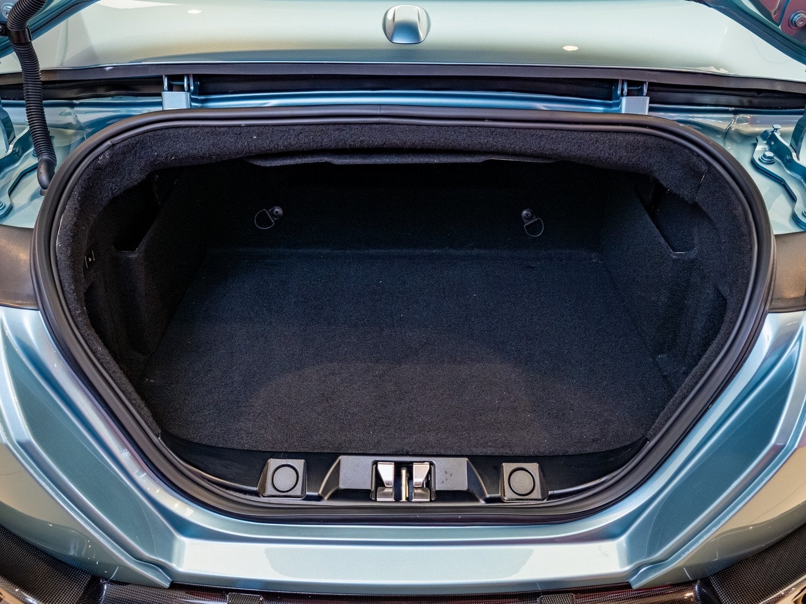 2024 Ferrari Roma Spider Base