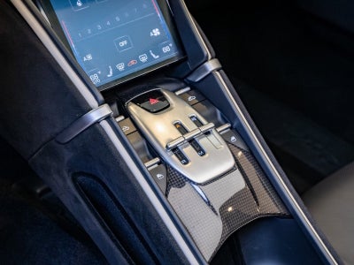 2024 Ferrari Roma Spider Base