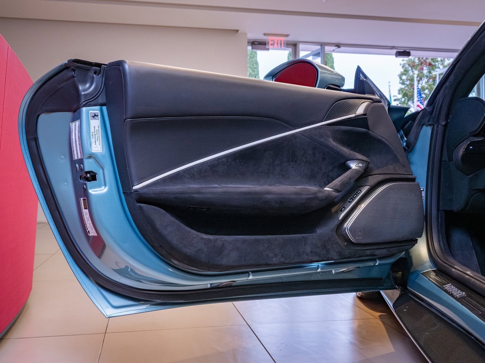 2024 Ferrari Roma Spider Base