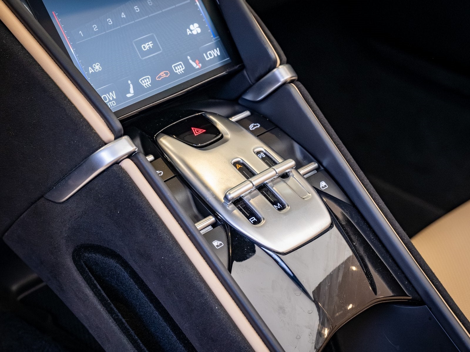 2024 Ferrari Roma Base