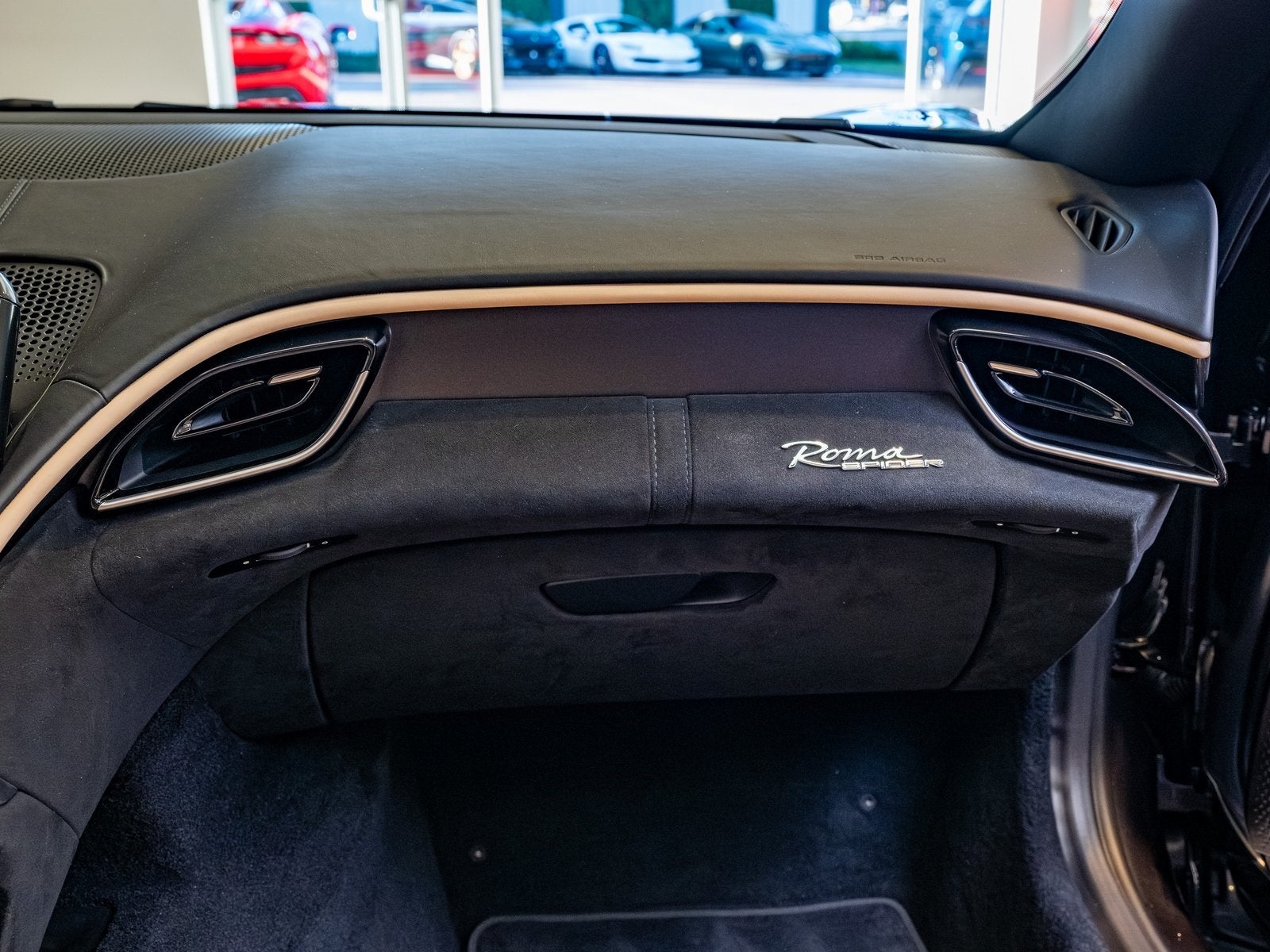 2024 Ferrari Roma Base