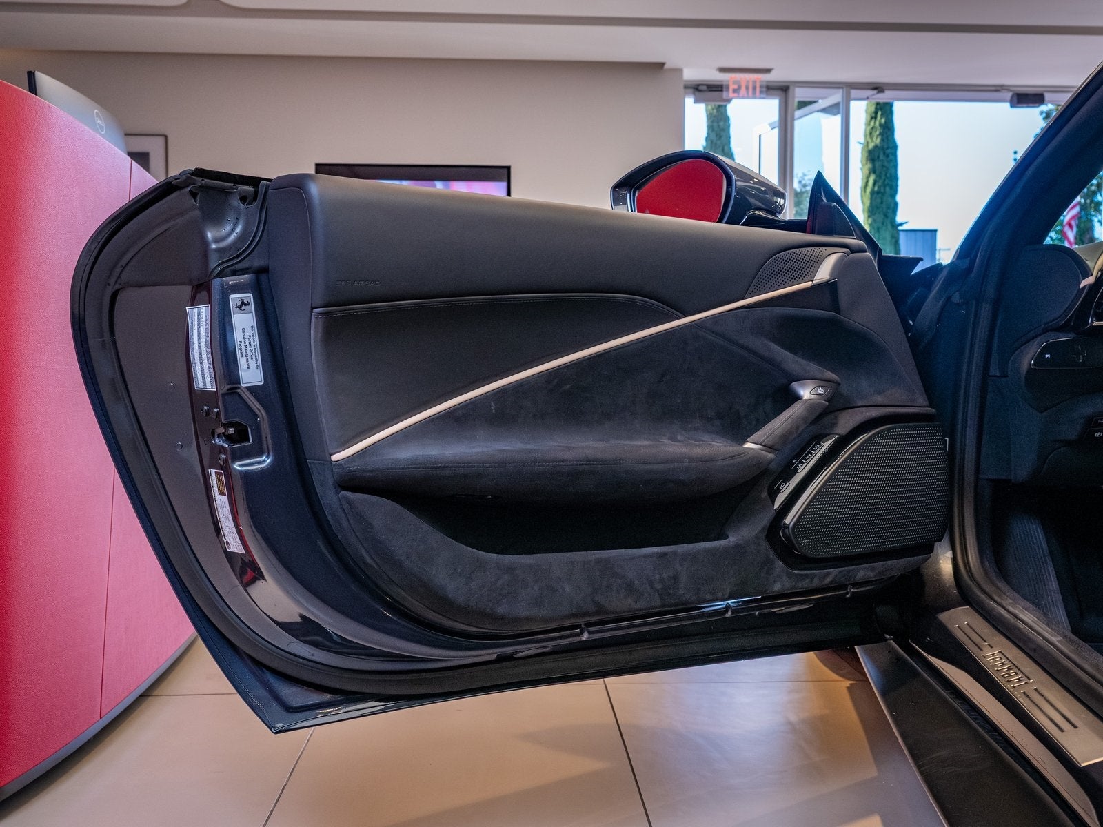 2024 Ferrari Roma Base