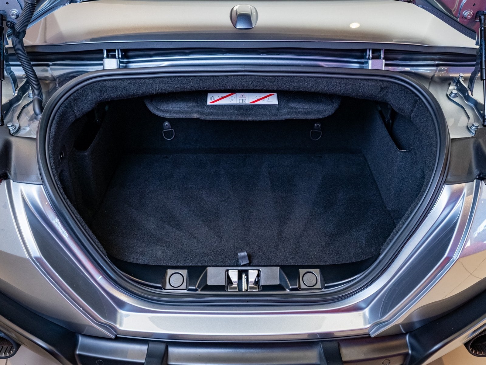 2024 Ferrari Roma Base