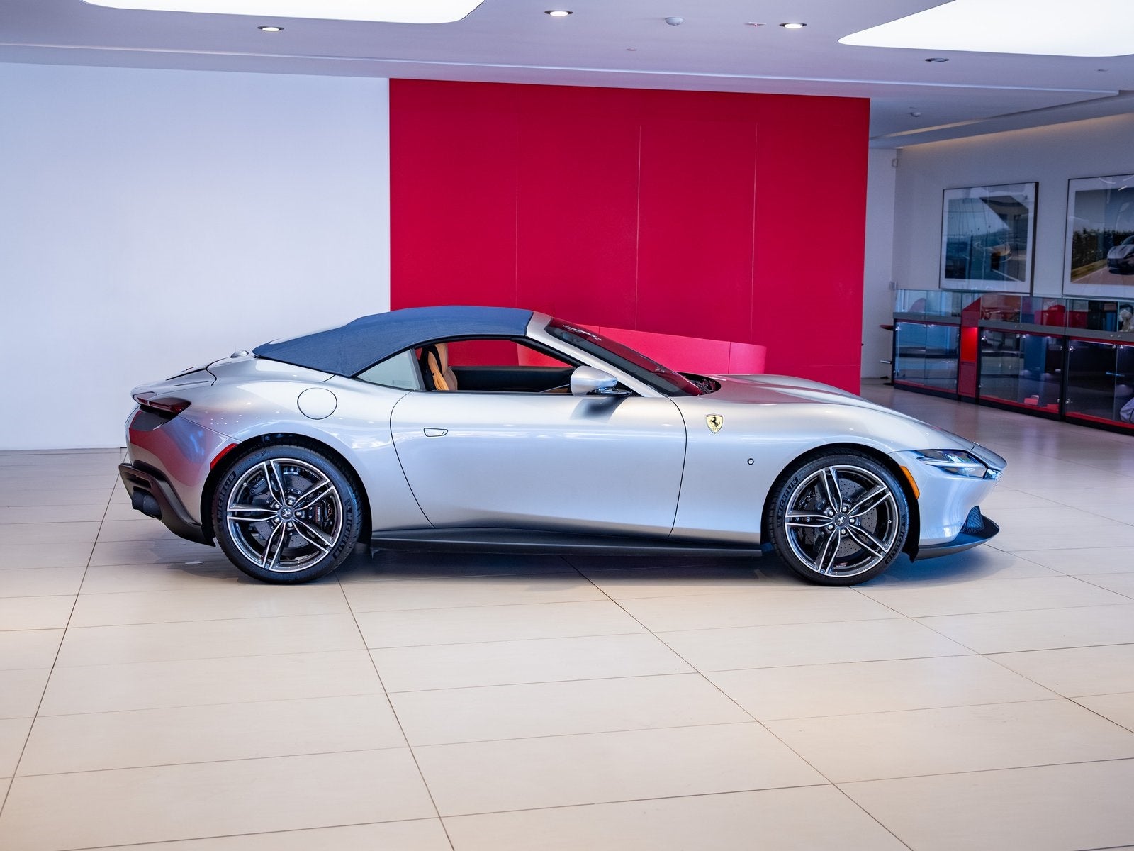 2024 Ferrari Roma Base