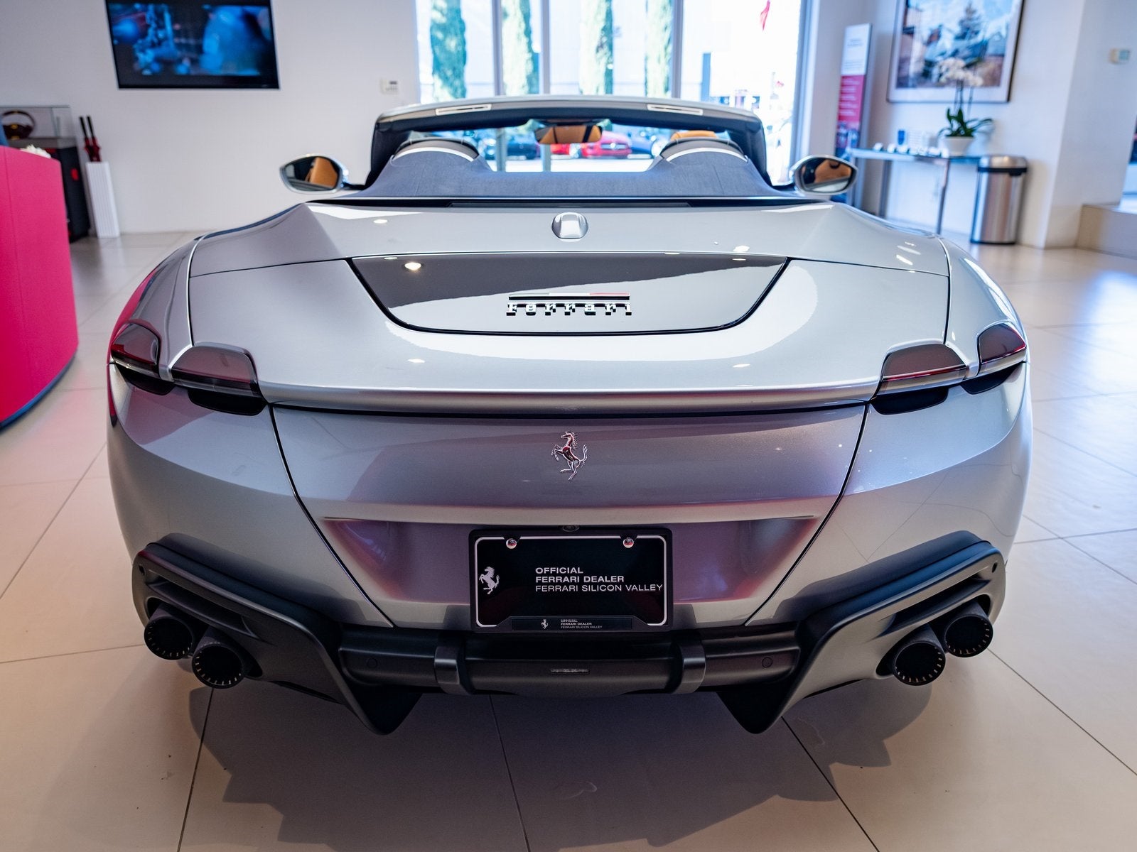 2024 Ferrari Roma Base