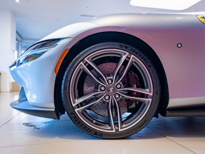 2024 Ferrari Roma Spider Base