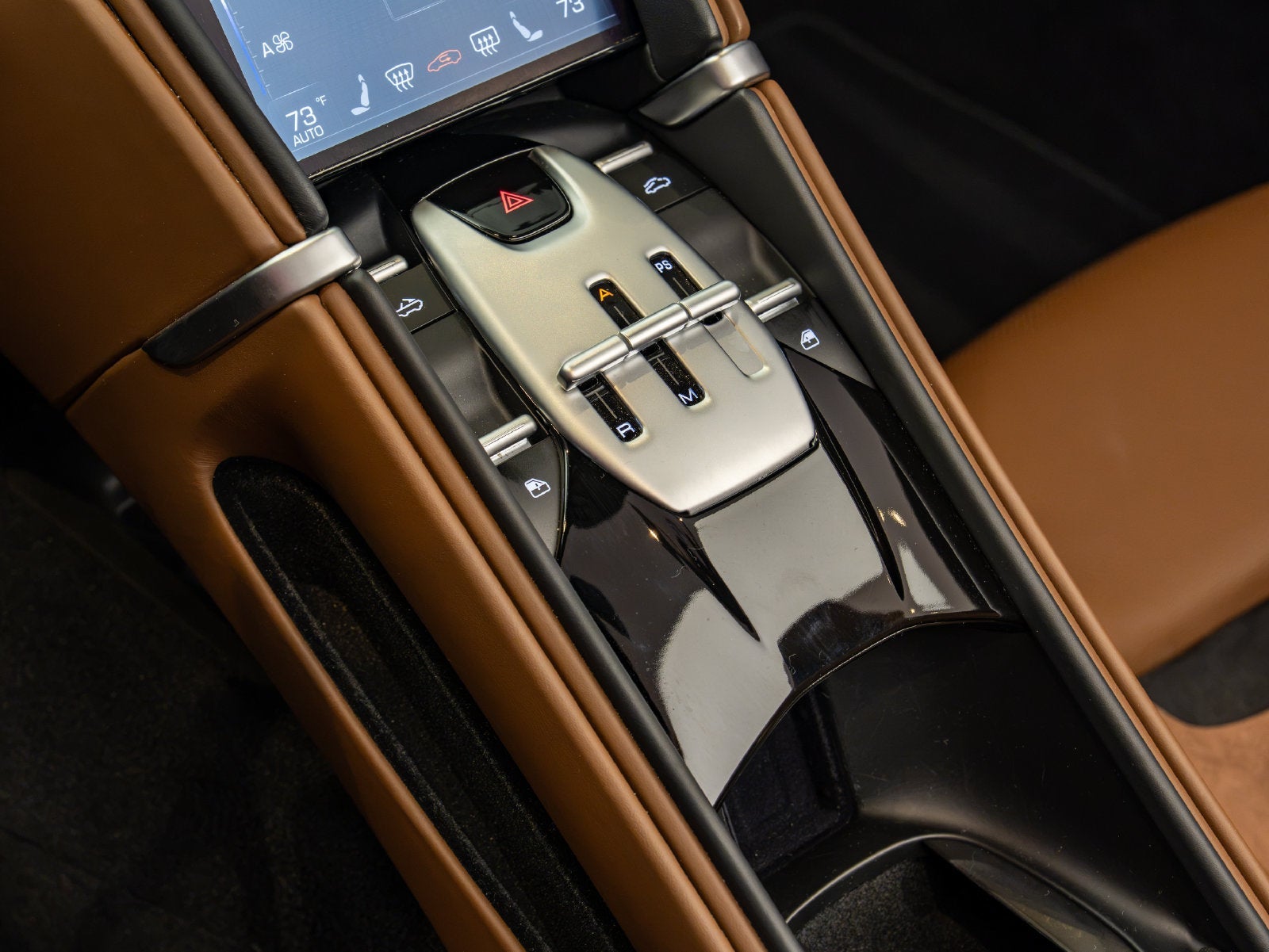 2025 Ferrari Roma Spider Base