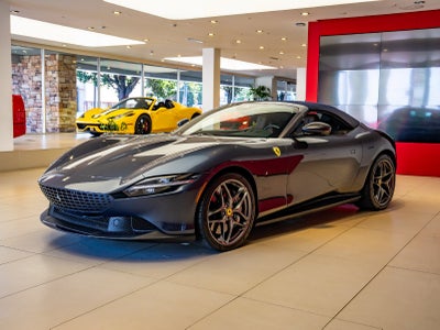 2025 Ferrari Roma Spider Base