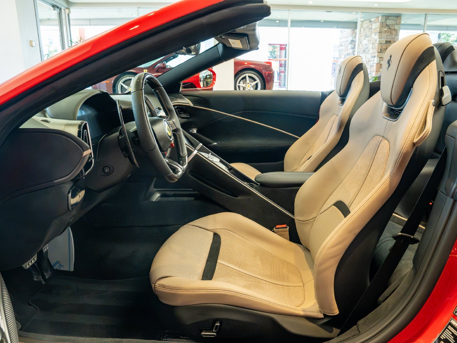 2026 Ferrari Roma Spider Base