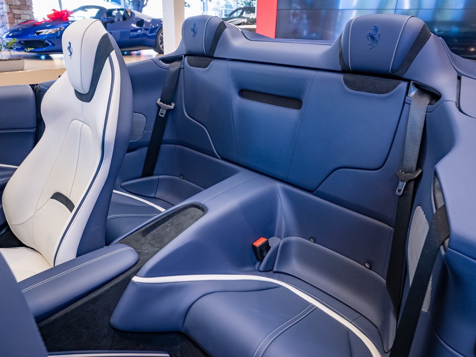 2025 Ferrari Roma Base