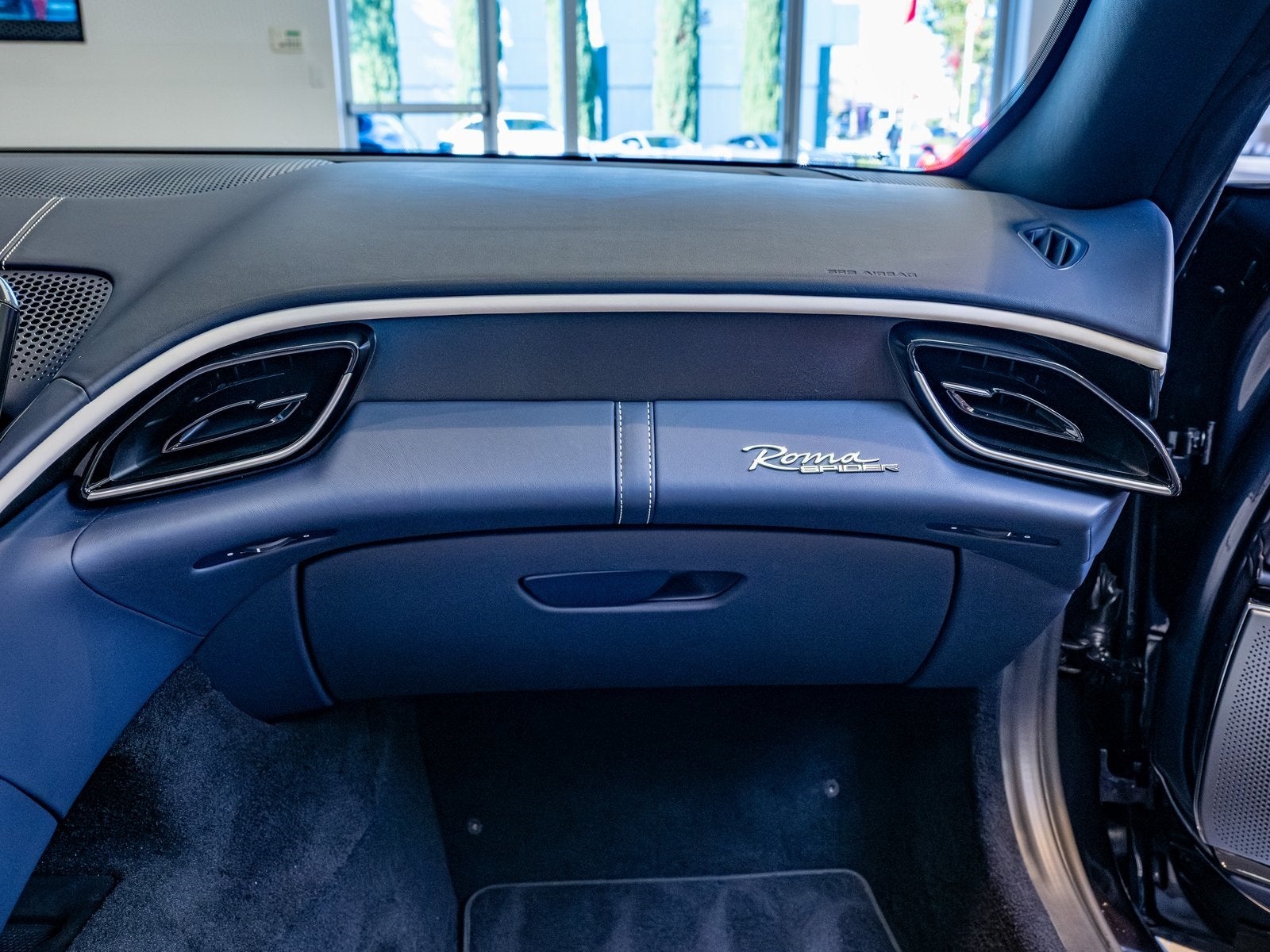 2025 Ferrari Roma Base