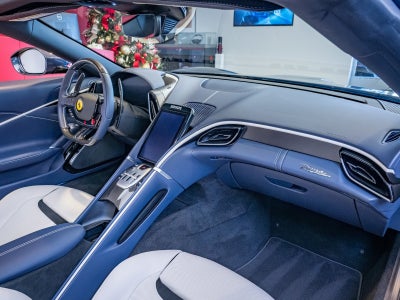 2025 Ferrari Roma Base