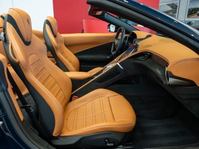 2025 Ferrari Roma Spider Base
