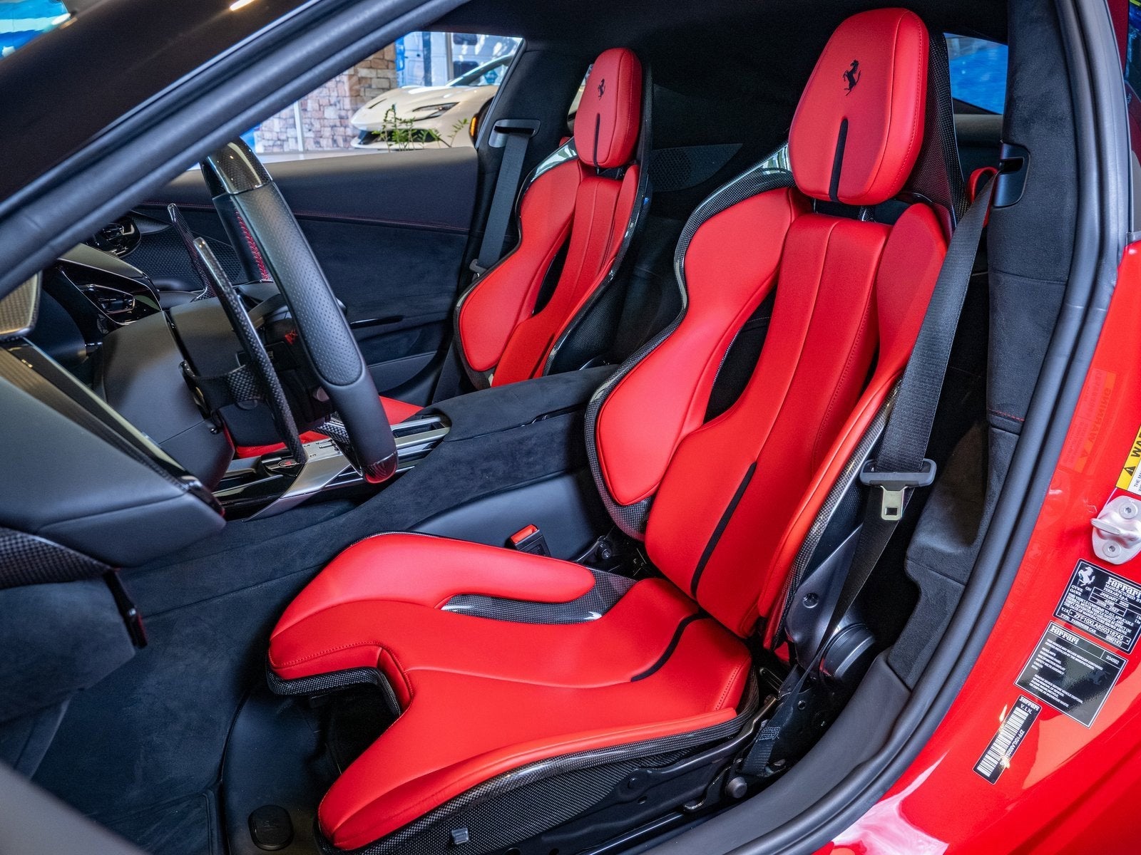 2025 Ferrari 12Cilindri Base