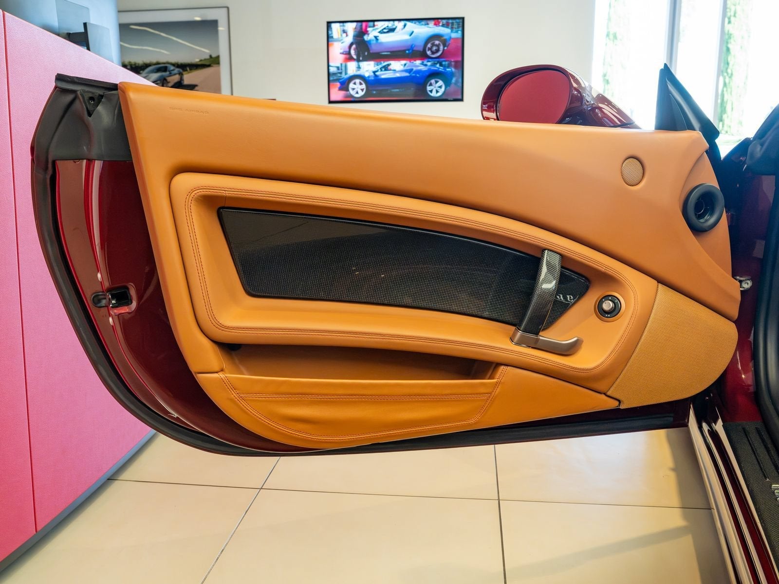 2010 Ferrari California Base