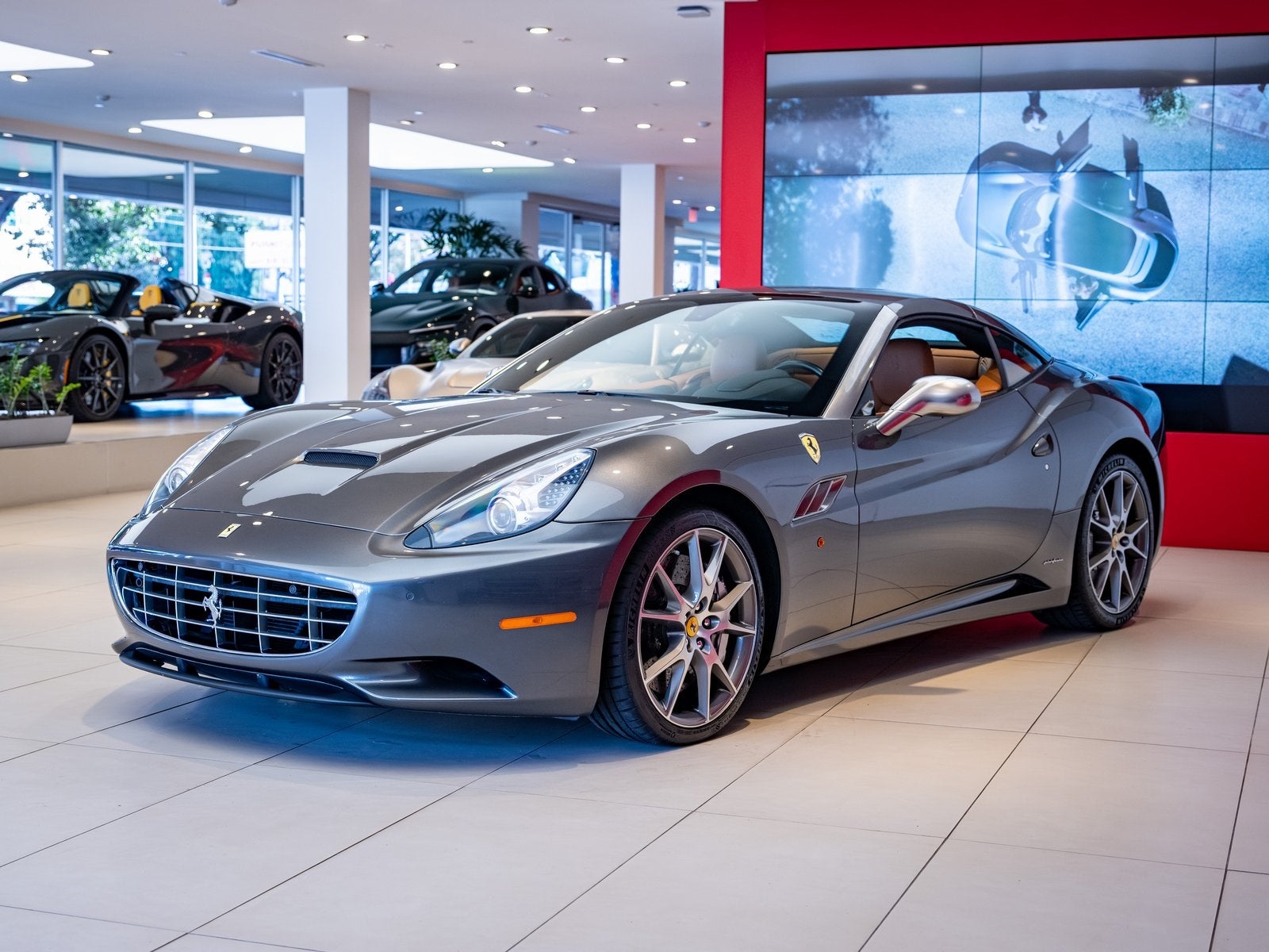 2012 Ferrari California Base