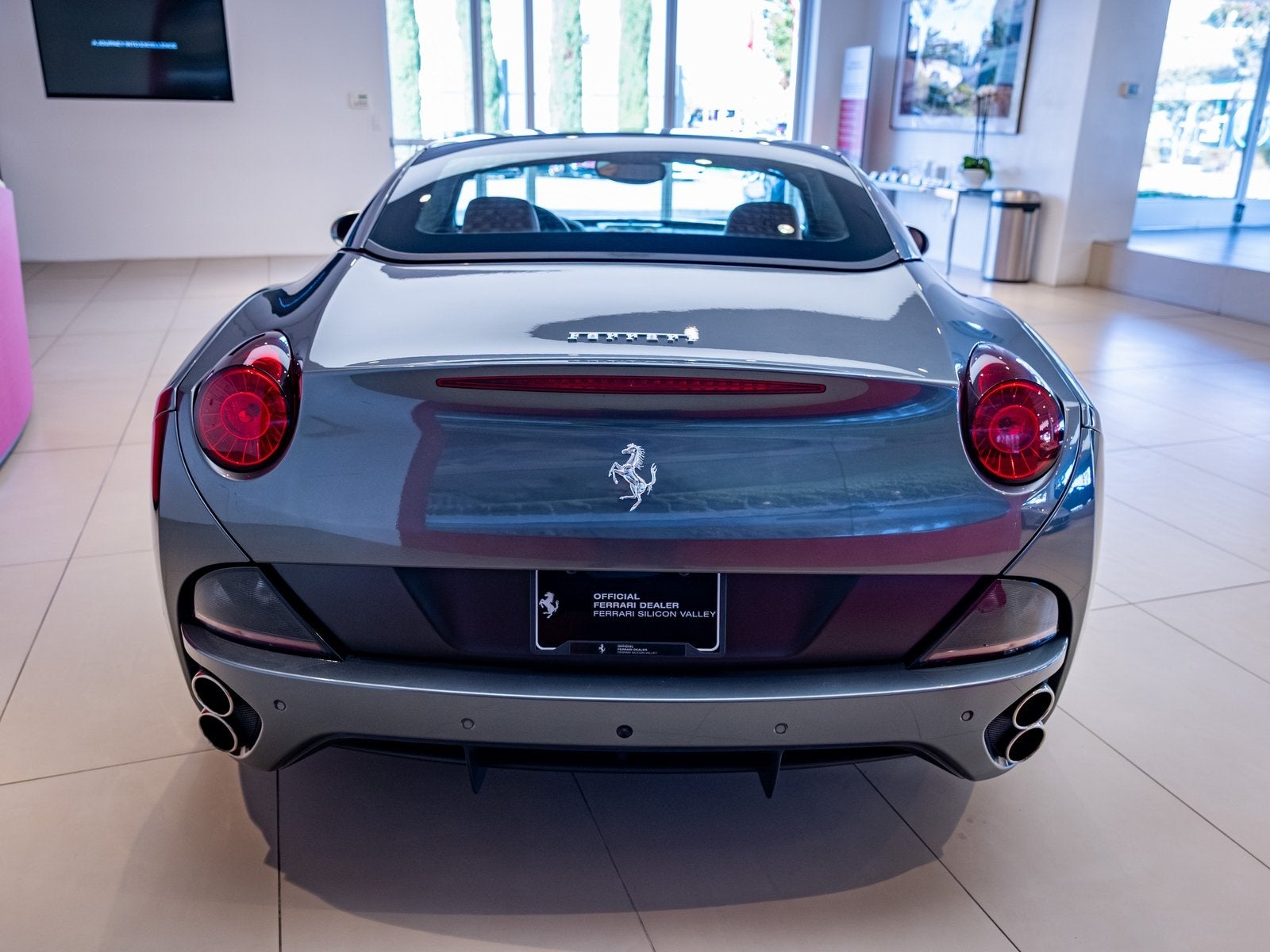2012 Ferrari California Base