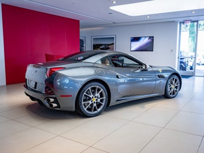 2012 Ferrari California Base